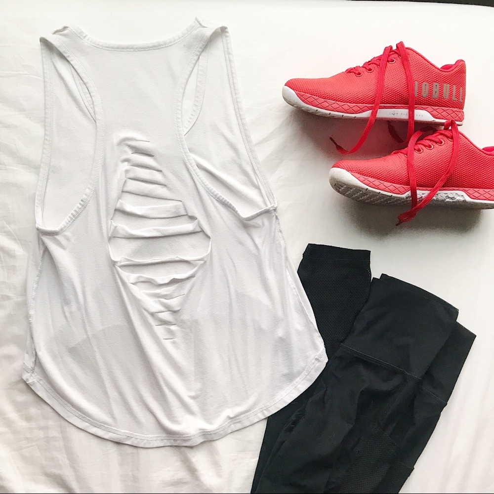 White open back detail cropped workout tank